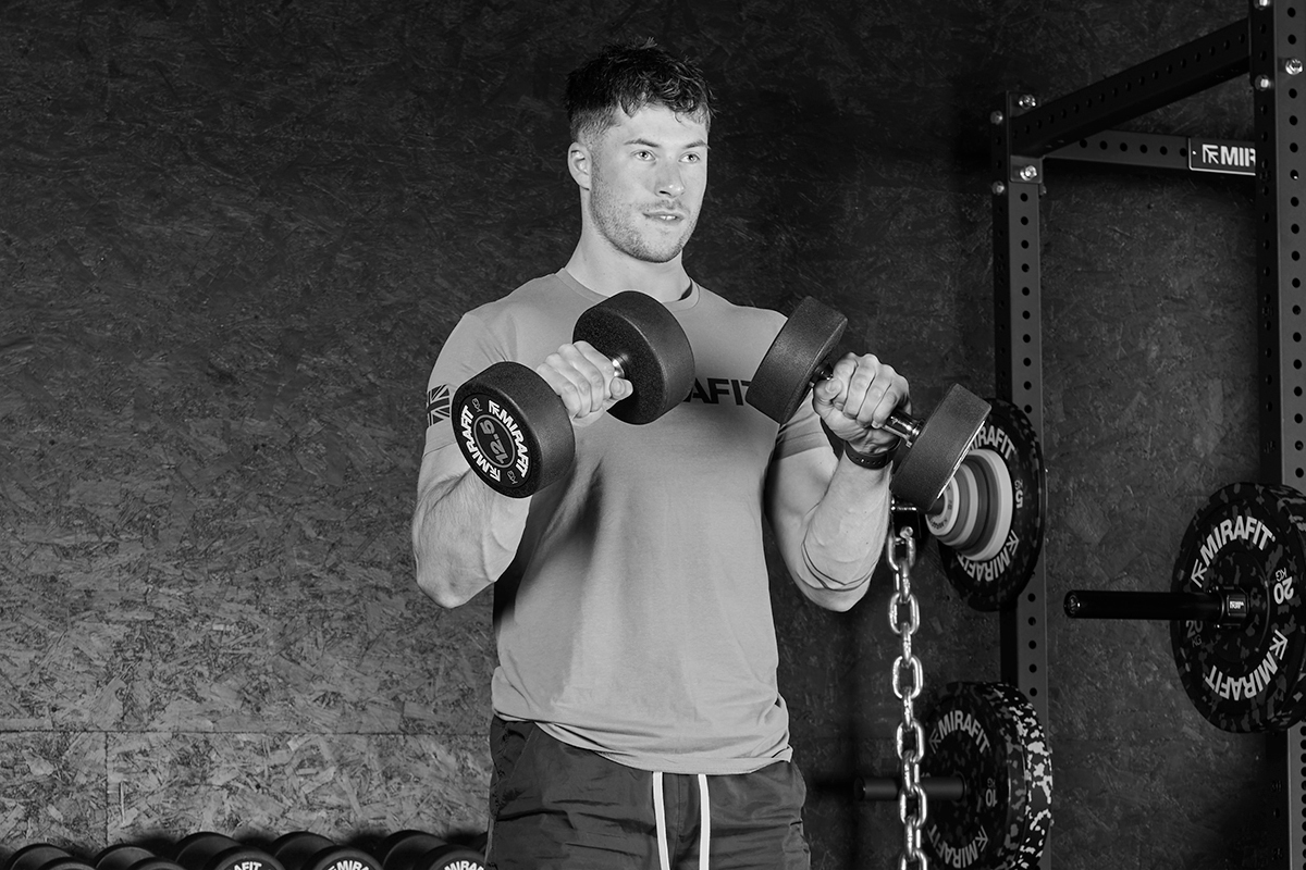 Mastering the Zottman Curl: A Comprehensive Guide to Building Arm Strength